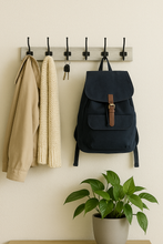 Cargar imagen en el visor de la galería, Percha gris con ganchos negros