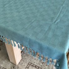 Cargar imagen en el visor de la galería, Mantel 135 x 220 cms
