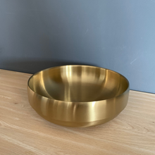 Cargar imagen en el visor de la galería, Bowl dorado de acero inoxidable
